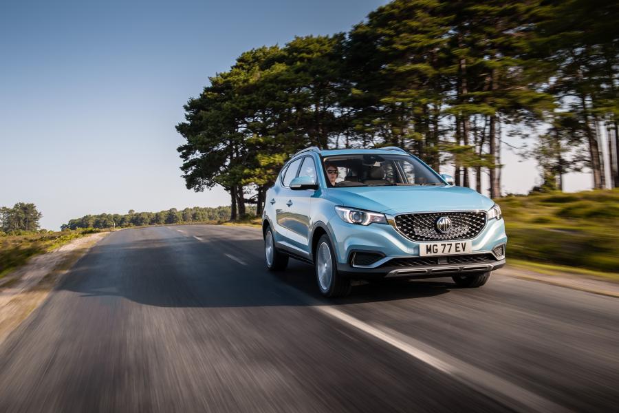  MG ZS EV (ZS11) 2019 года  (UK) (фото 17 из 40)